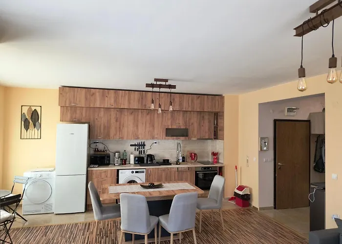 за гости александър